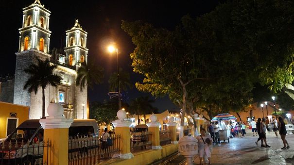 Valladolid nocą Valladolid nocą